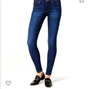 Joe’s The Icon Alessi Wash Skinny Jeans. Size 29